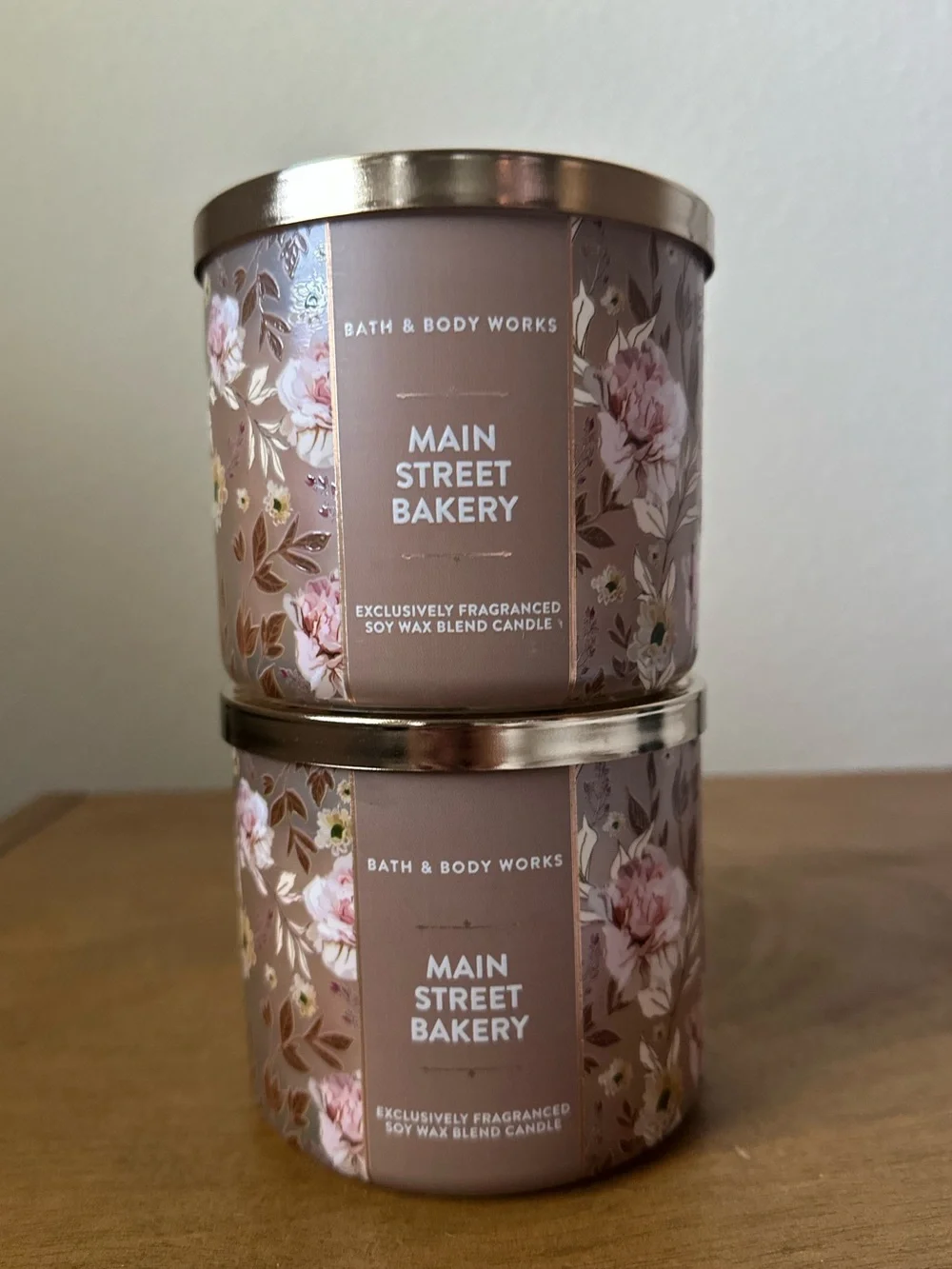 X2 Bath & Body Works Main Street Bakery 3 wick candles NEW